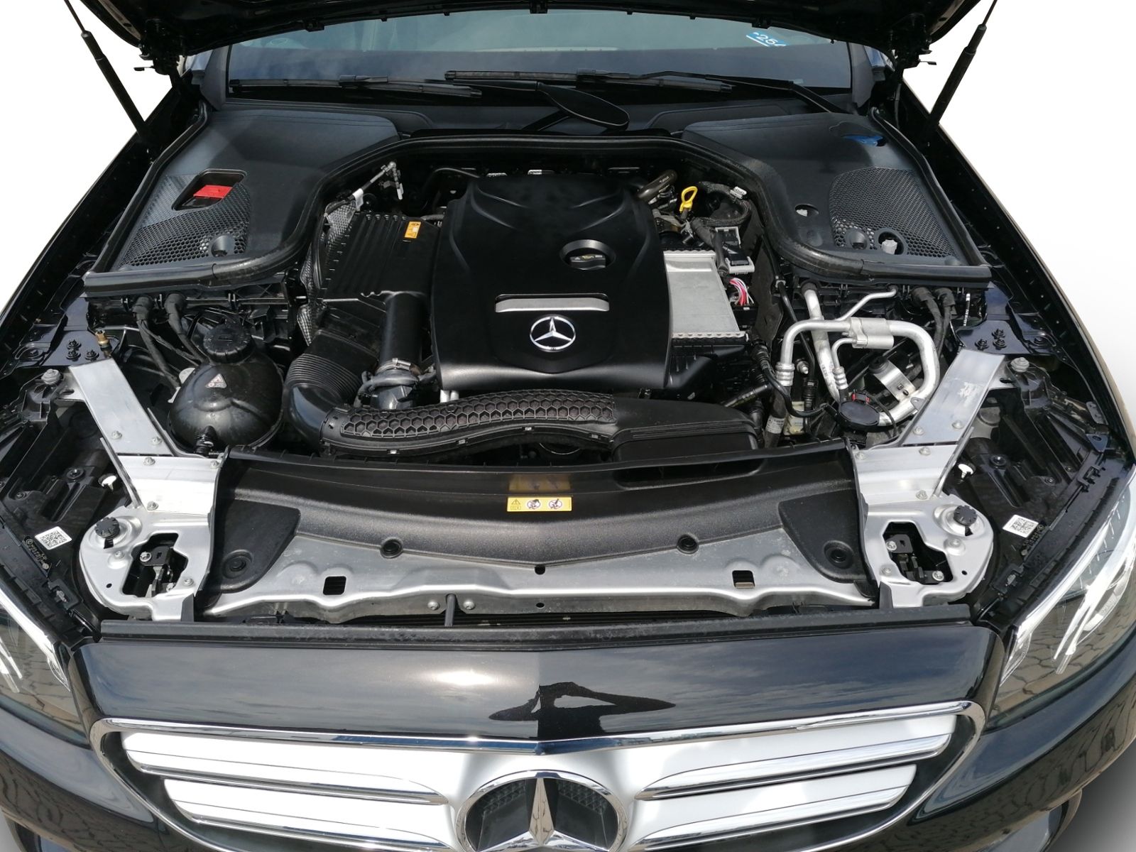 E 200 Avantgarde LEDER+KAMERA+NAVI+LED+