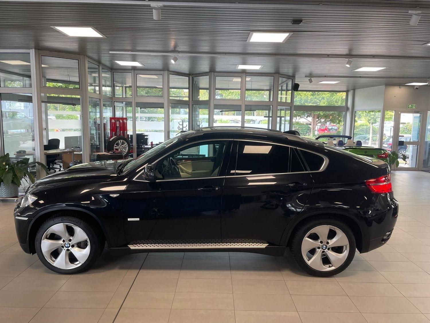 BMW X6 ActiveHybrid 4.4 408ch - Toit ouvrant panoramique - Affichage tête haute - Sièges chauffants éléctriques - Airmatic