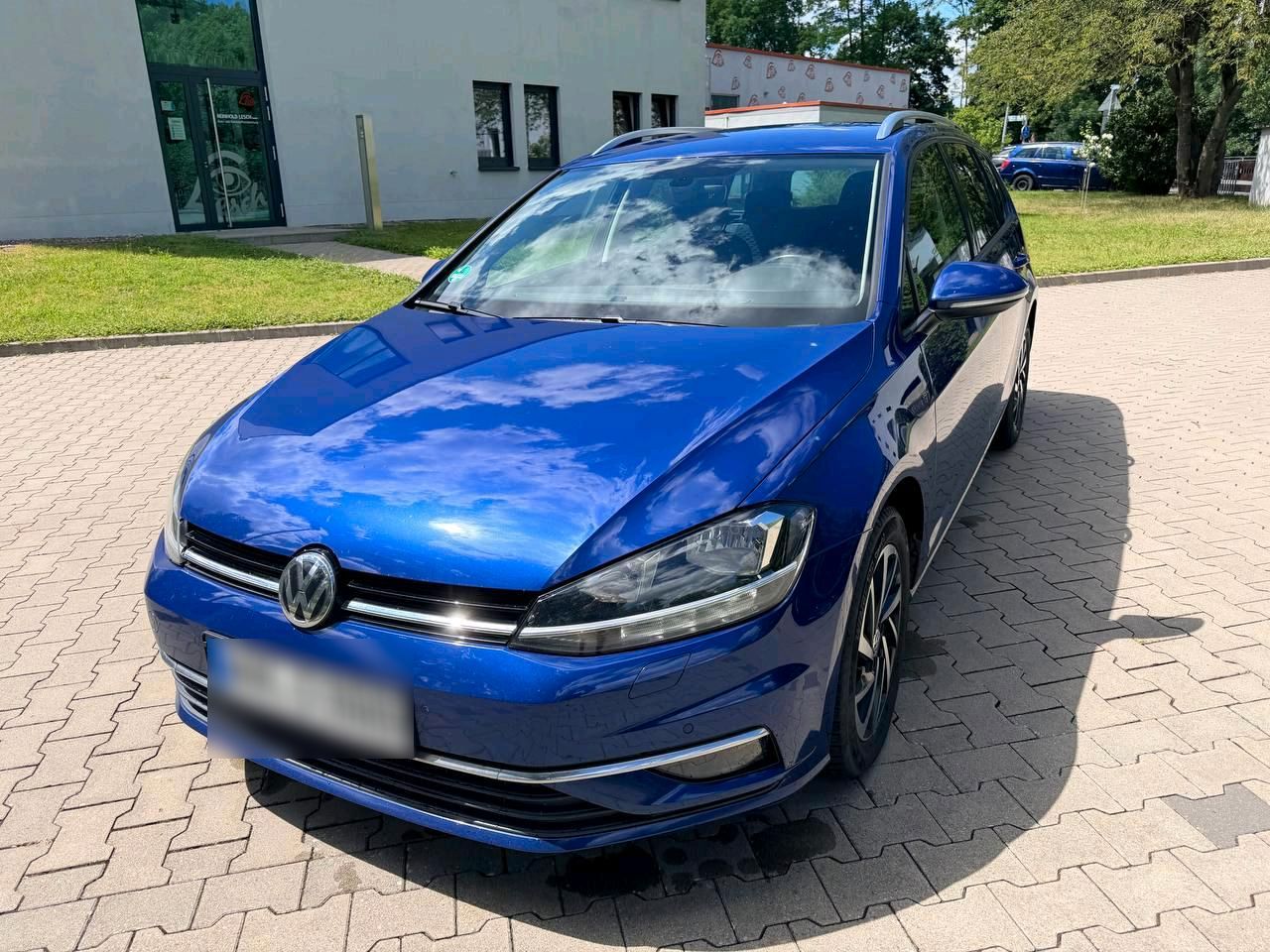 VW Golf