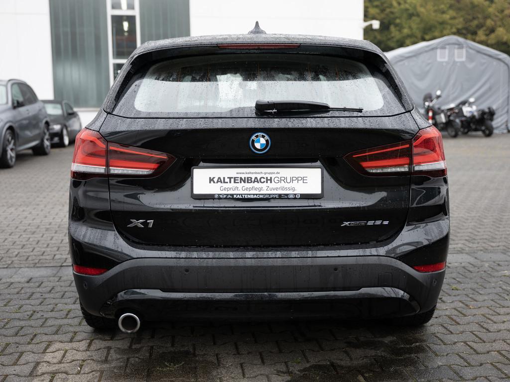BMW X1 xDrive25e Advantage FACEL. PANO HUD LED NAVI, миниатюра 6