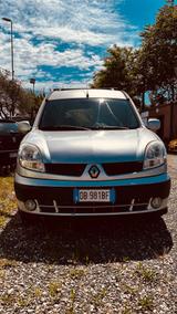 Renault Kangoo 1.5 dCi/84CV 5p. Pampa Luxe - Renault Kangoo aus 2006 mit Diesel-Antrieb