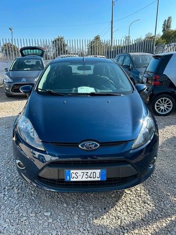 Ford Fiesta 1.4 5 porte Bz.- GPL Titanium