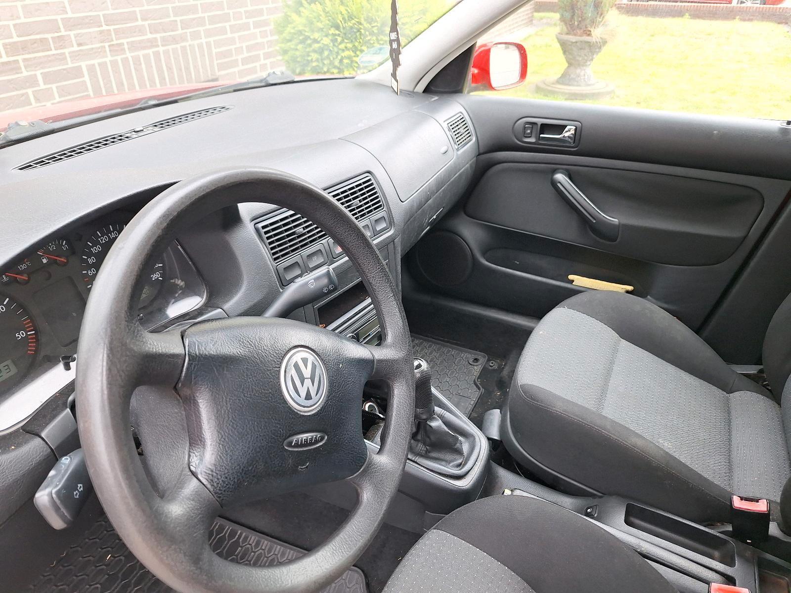Volkswagen  2004 — photo 9