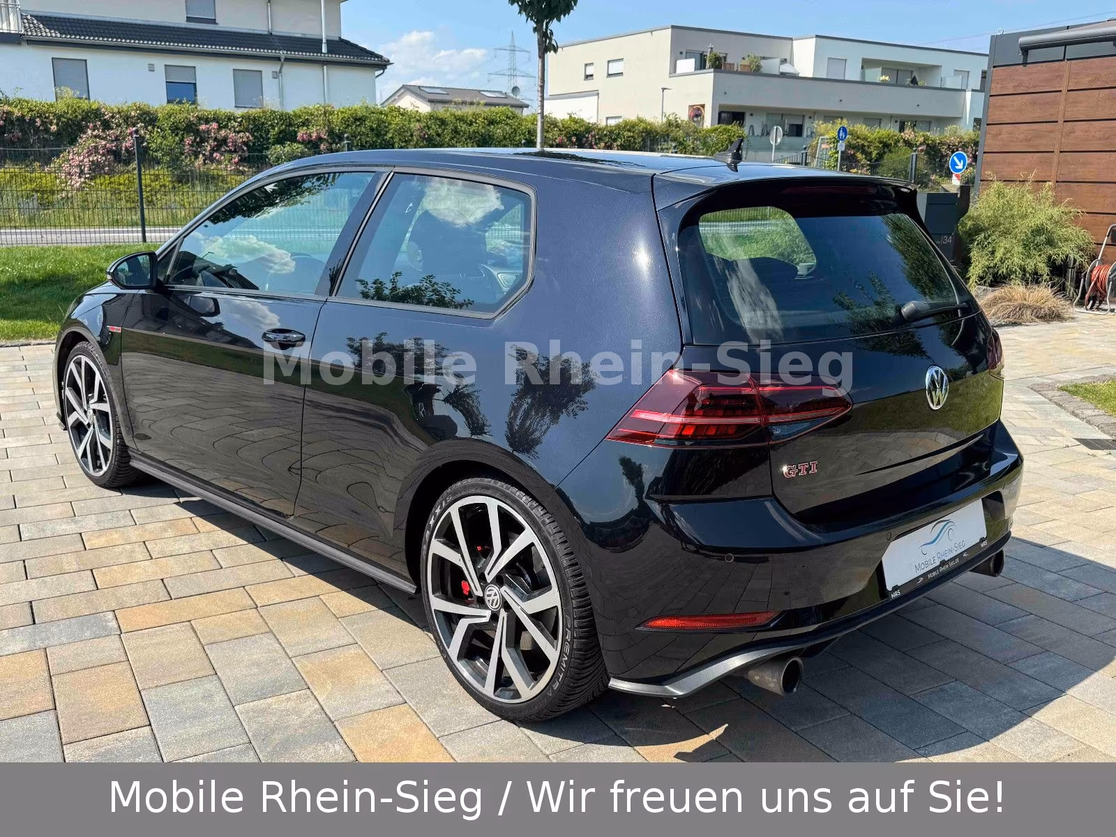 Volkswagen GTI Performance *19Zoll*LED*Navi*Dynaudio*DSG*