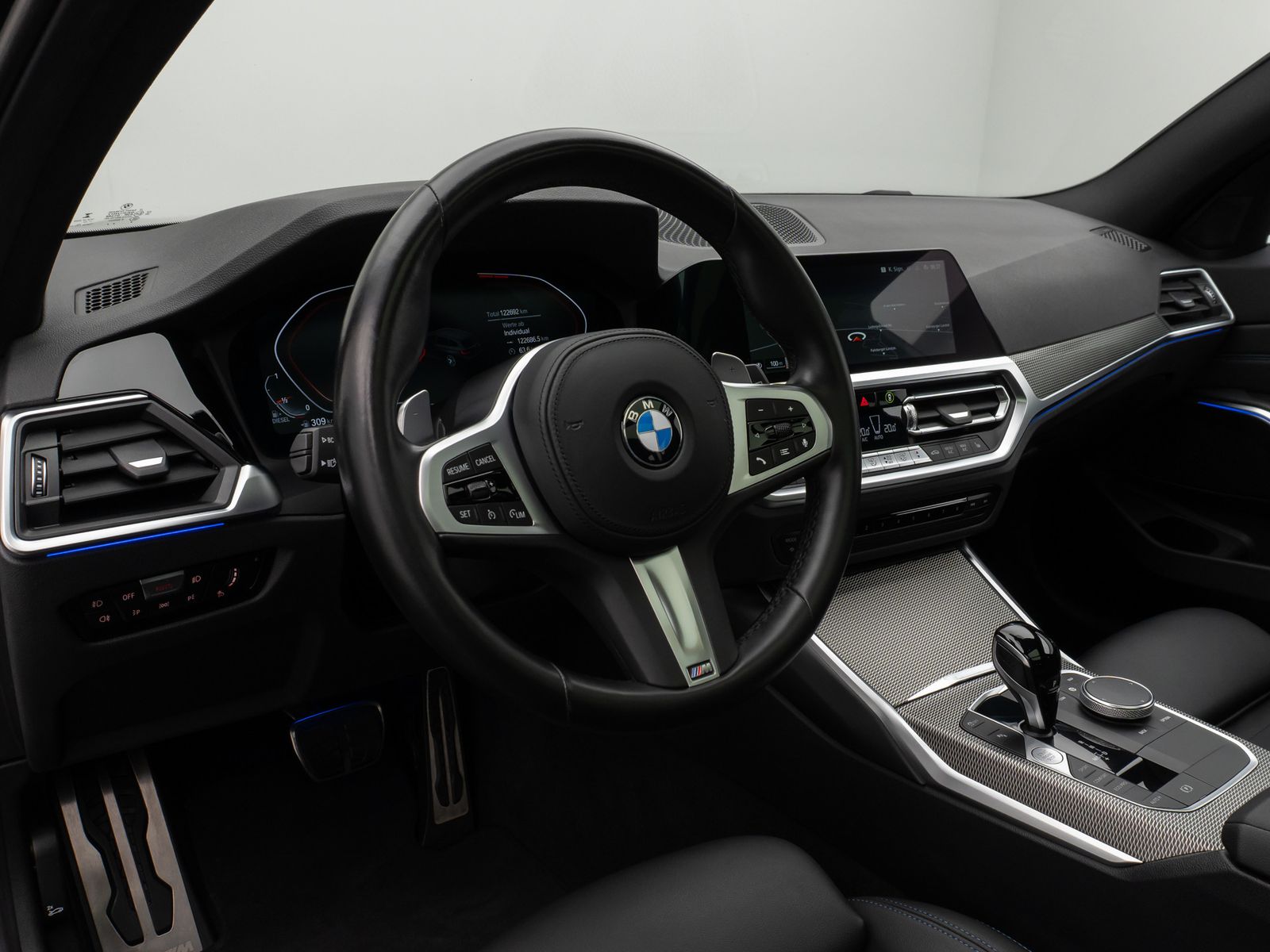 Fahrzeugabbildung BMW 320d M Sport Kamera DAB HiFi Komfort Alarm 19Zol