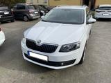 Skoda Octavia Combi Elegance 1,4l 103kW TSI, 6-G - Skoda Octavia mit Benzin-Antrieb: Kombi, Euro4, 1.6