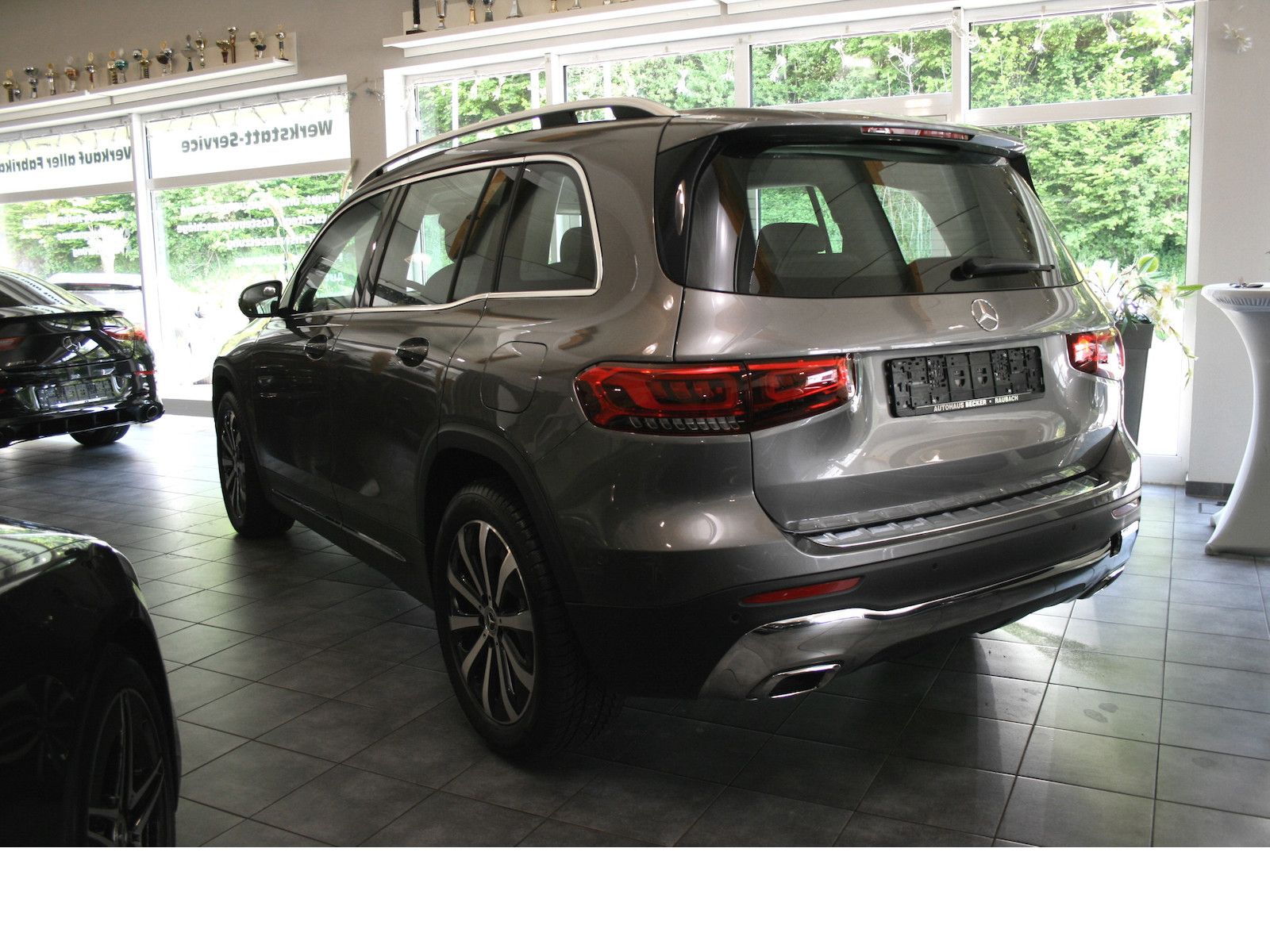 Fahrzeugabbildung Mercedes-Benz GLB 200 Progres. *Distronic*LED*360° Kamera*MBUX