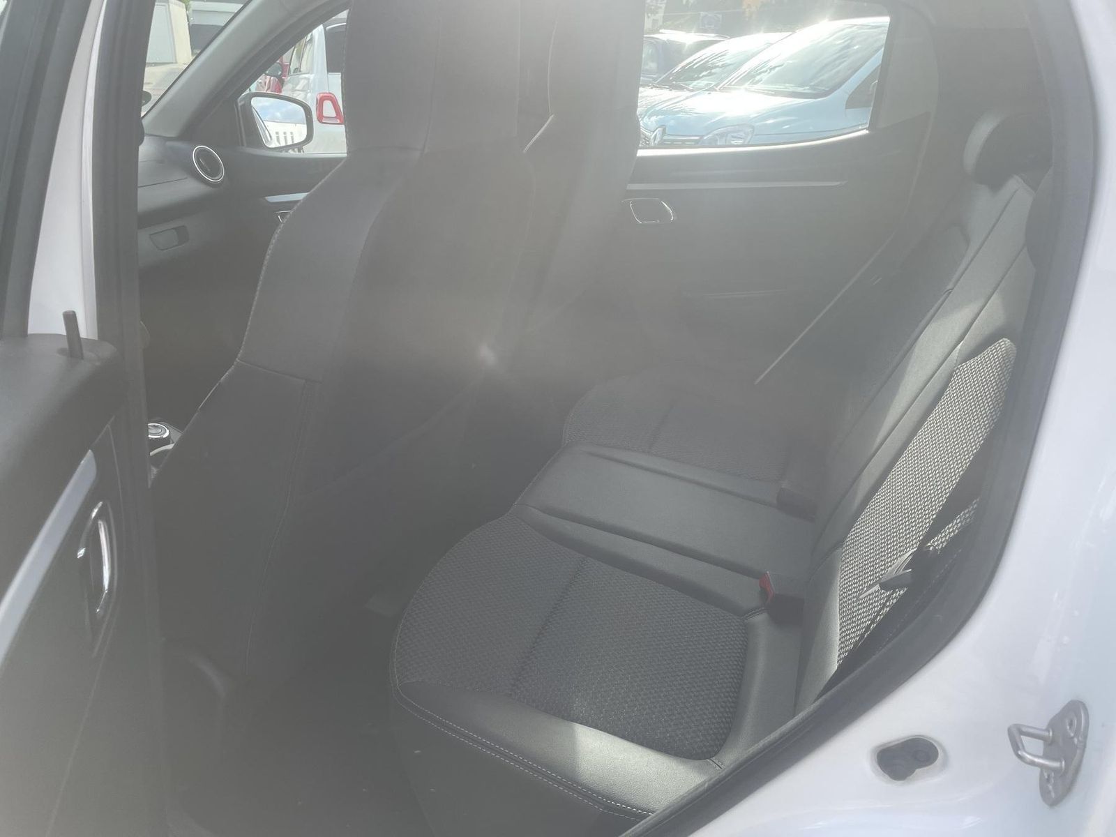 Dacia Spring - Bild 14