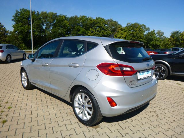 Fahrzeugabbildung Ford Fiesta 1.0 Titanium>NAV/KAM/PDC/Sitzheiz<
