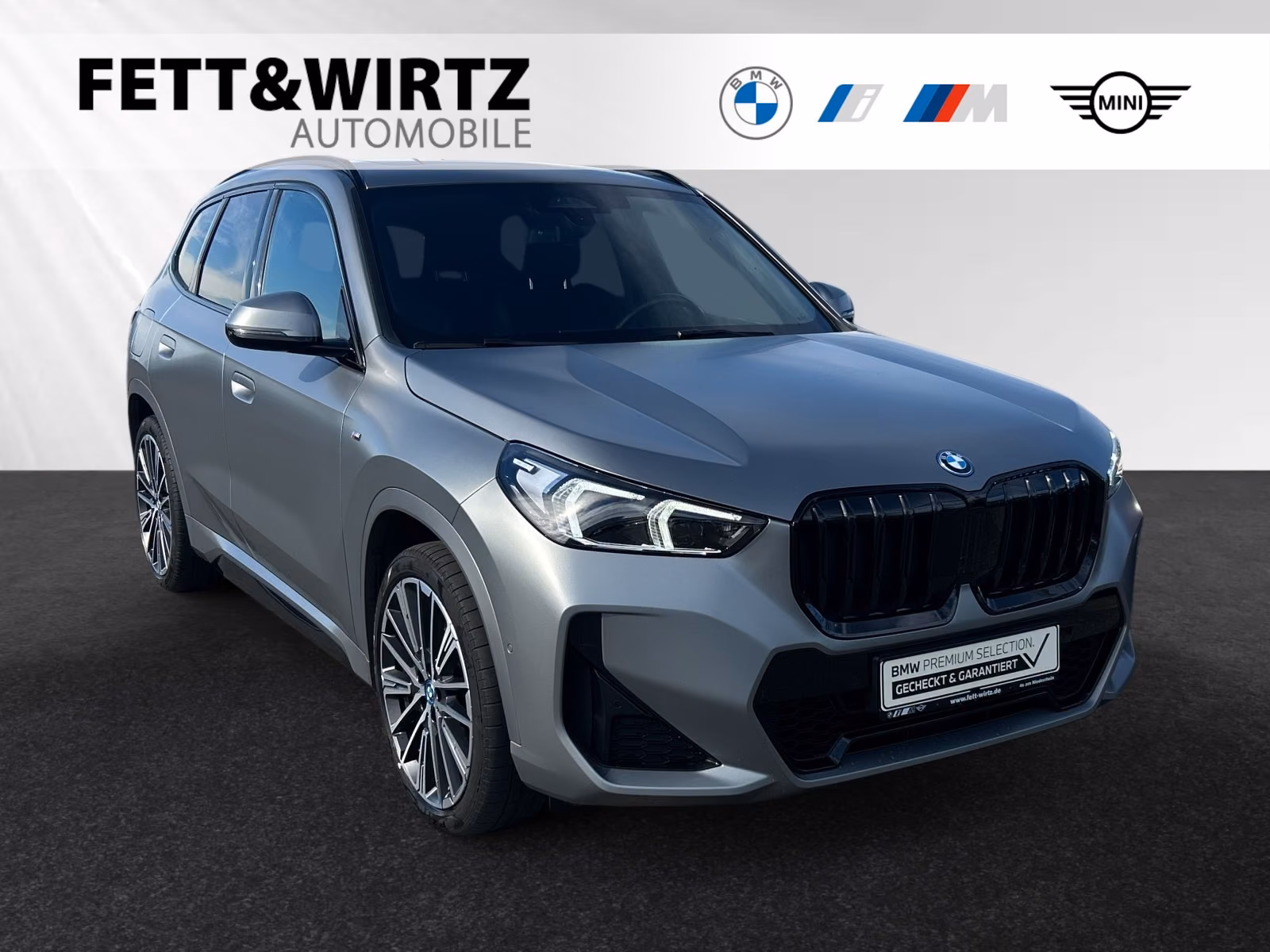 BMW X1 xDrive30e M Sport|AHK|Pano|Harman/Kardon