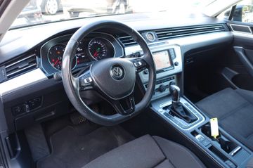 Volkswagen Passat Variant - 8
