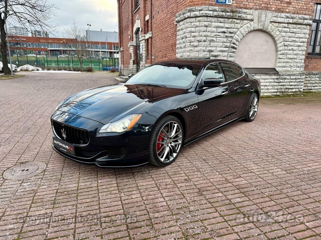 Maserati Quattroporte