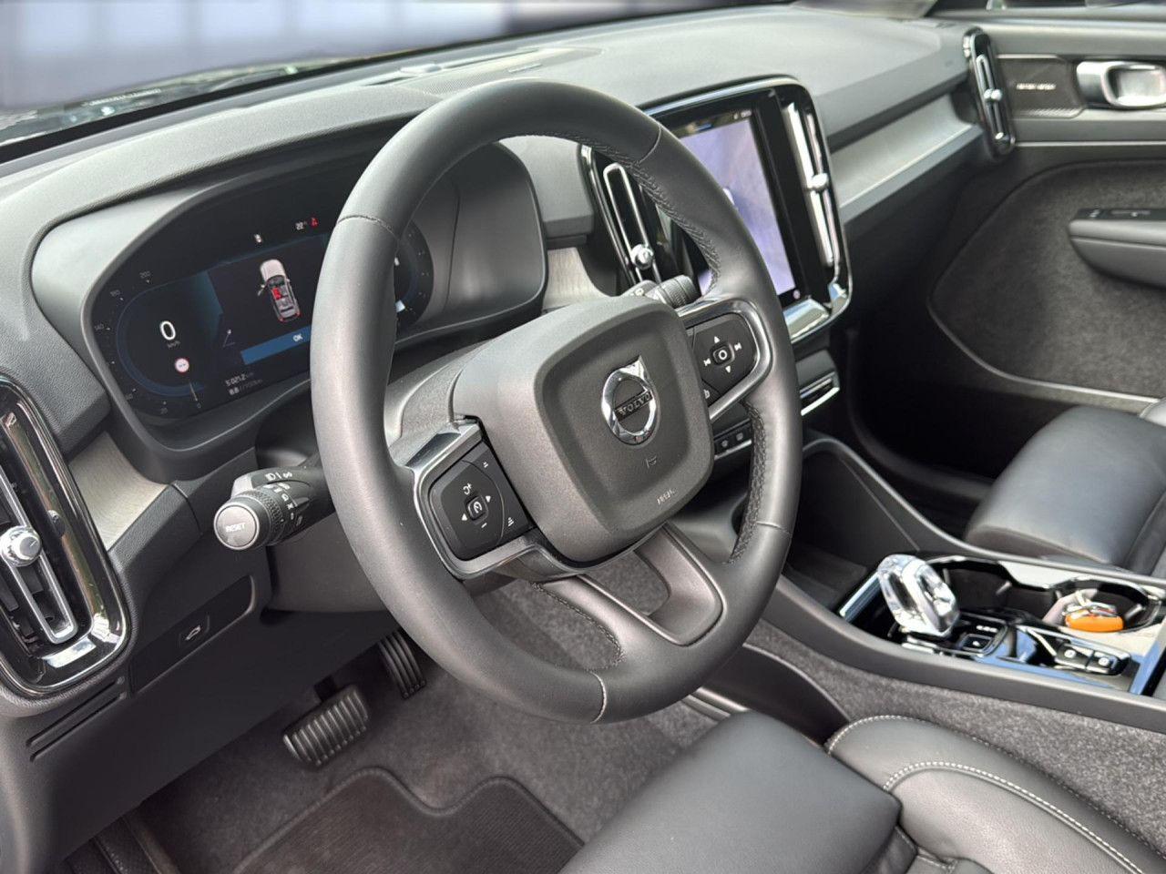 Volvo XC40 XC 40 Plus Dark 2WD Bluetooth LED Vollleder, миниатюра 11
