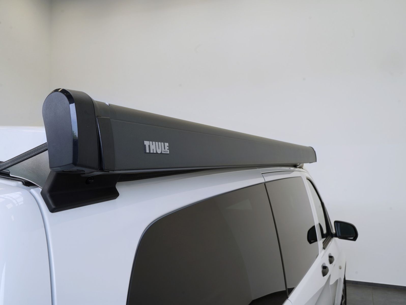 Fahrzeugabbildung Mercedes-Benz Vito Tourer 119 CDI Pro 4x4 lang PÖSSL VANSTAR