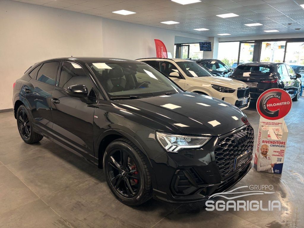 Image of Audi Q3