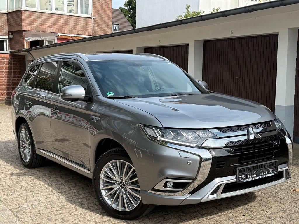 Mitsubishi Outlander PHEV "Intro Edition"4WD Aut/360°/Leder
