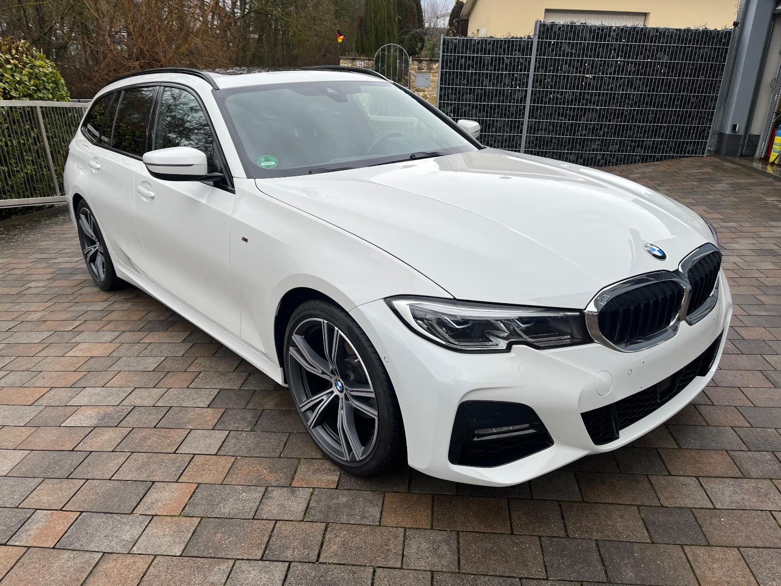 BMW 320i M Paket Pano Laser LivePR HUD ACC Hifi 19