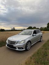 Mercedes-Benz E 200 CGI T BlueEFFICIENCY - AMG Line Top 