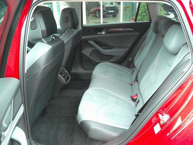 Volkswagen Passat Variant - Bild 11