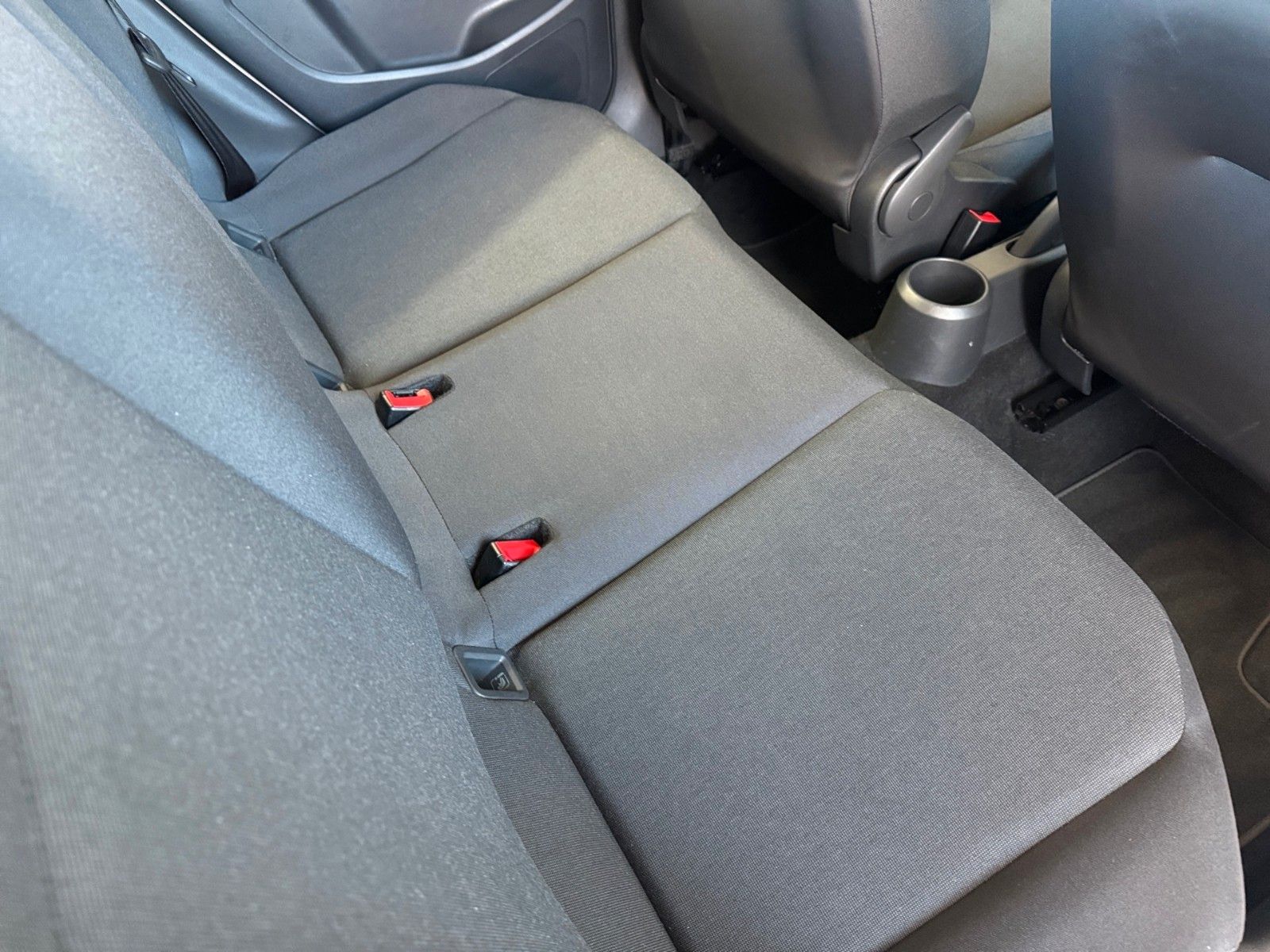 Fahrzeugabbildung Volkswagen up! move up! 1.0 MPI