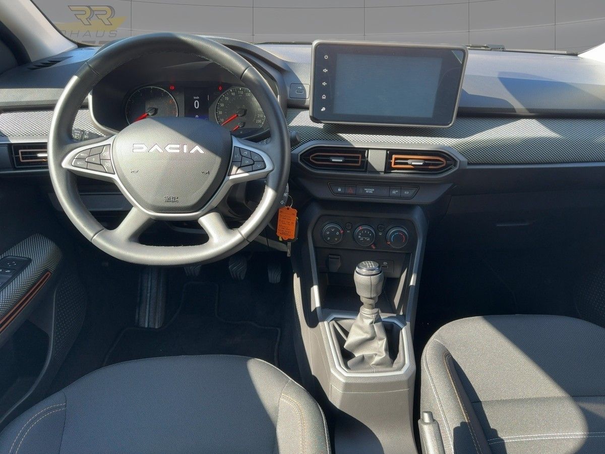 Fahrzeugabbildung Dacia Sandero Stepway Expression TCe 90