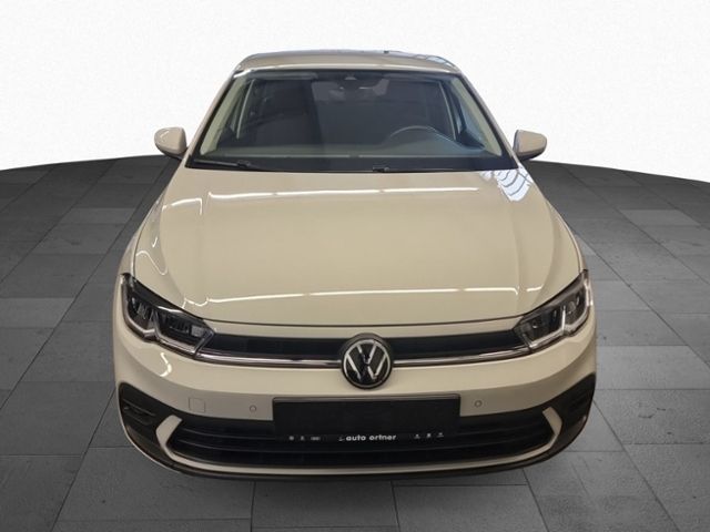 Fahrzeugabbildung Volkswagen Polo 1,0 TSI MOVE AHK SHZ DAB PDC APP CONNECT KL