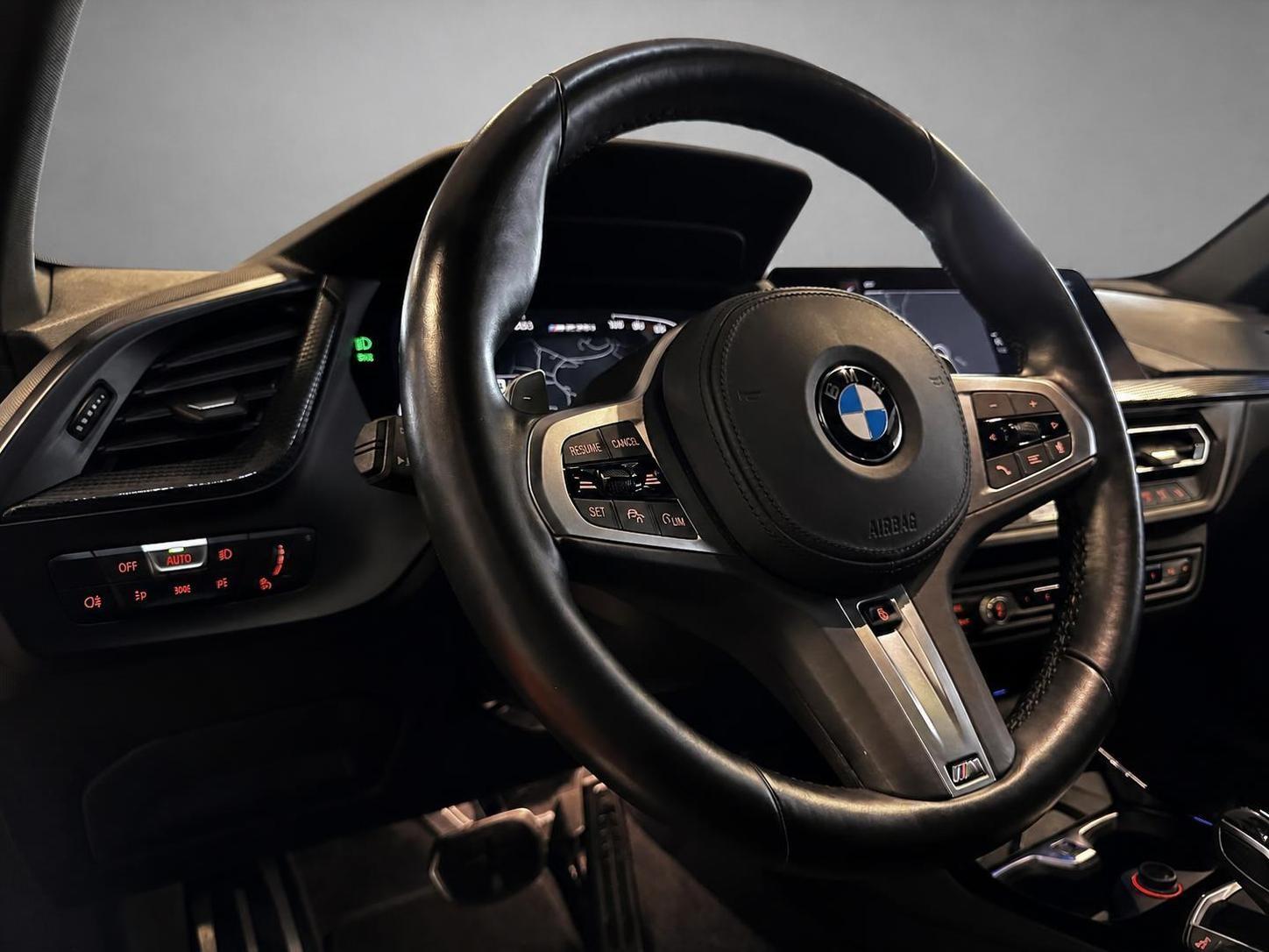 BMW M235i Gran Coupe xDrive//ACC//Pano//Keyless