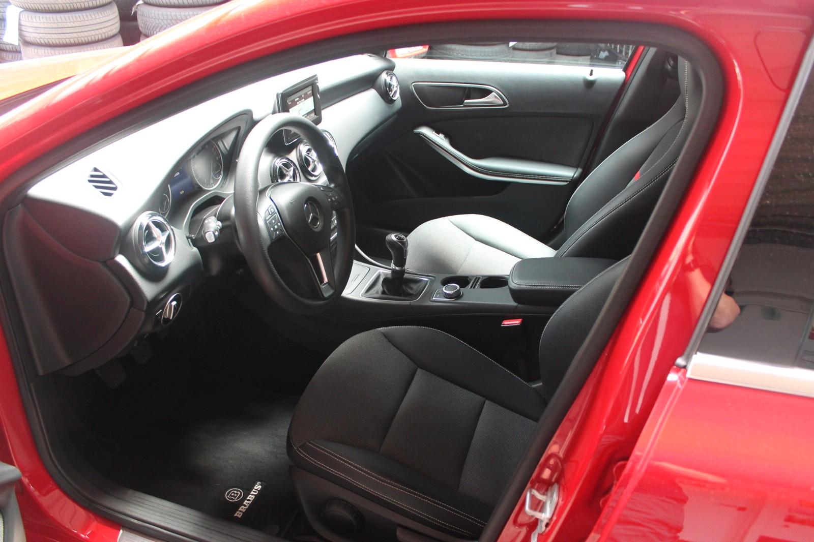Mercedes-Benz A 180 "Brabus-Umbau"*Xenon*Navi*18"LM*