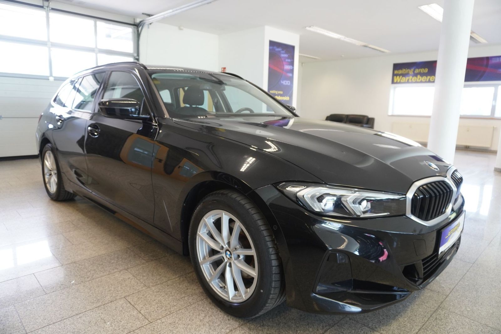 BMW 320 d 48 V xDrive Touring Aut./SHZ imagem 2