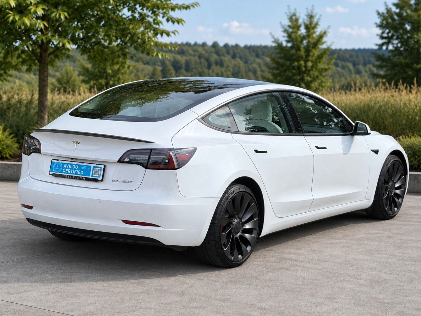 Tesla Model 3 Performance 2. Hand Weiß innen Facelift foto 5