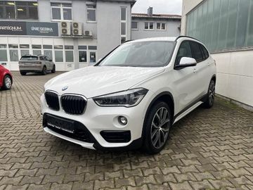 Fotografie BMW X1 xDrive 20d Sportline - HUD - Navi Plus - 8-fa