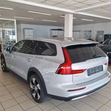 Volvo V60 Cross Country Plus AWD - Volvo V60: Allradantrieb