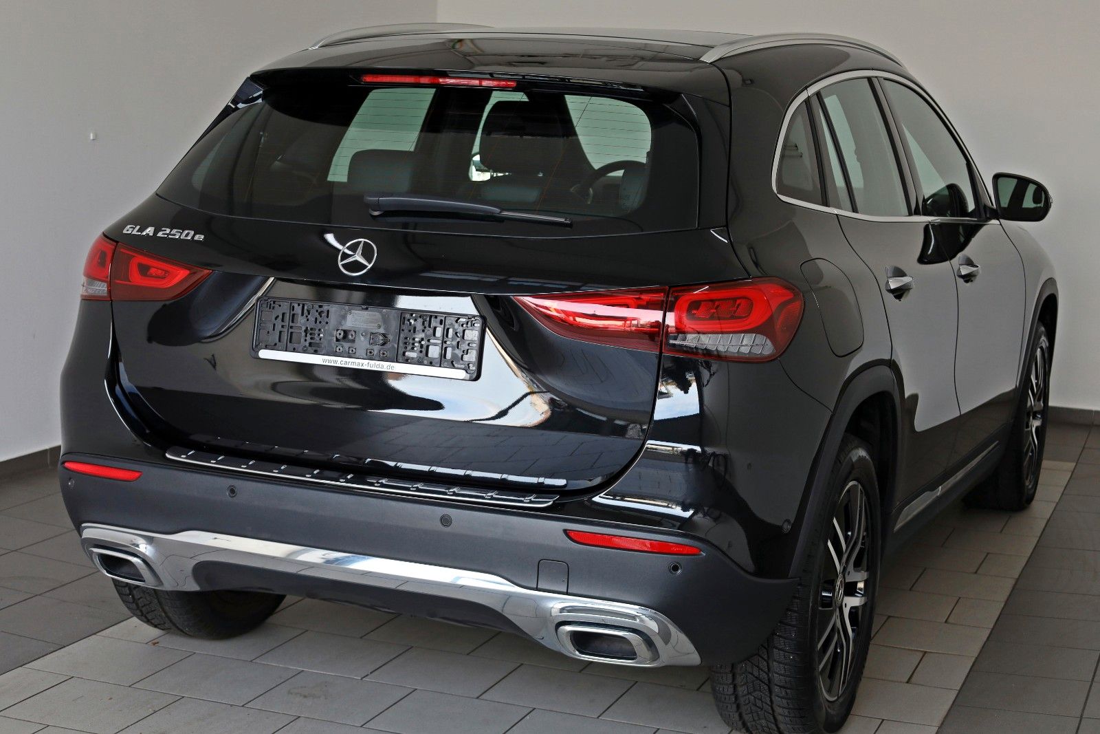 Fahrzeugabbildung Mercedes-Benz GLA 250 e, Progressive,Leder,Panorama,LED,Kamera
