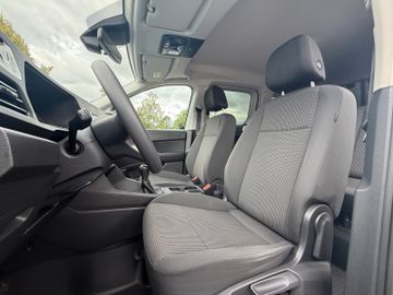 Volkswagen Caddy Kombi *AHK*SHZ*PDC*DAB*BT*MFL*