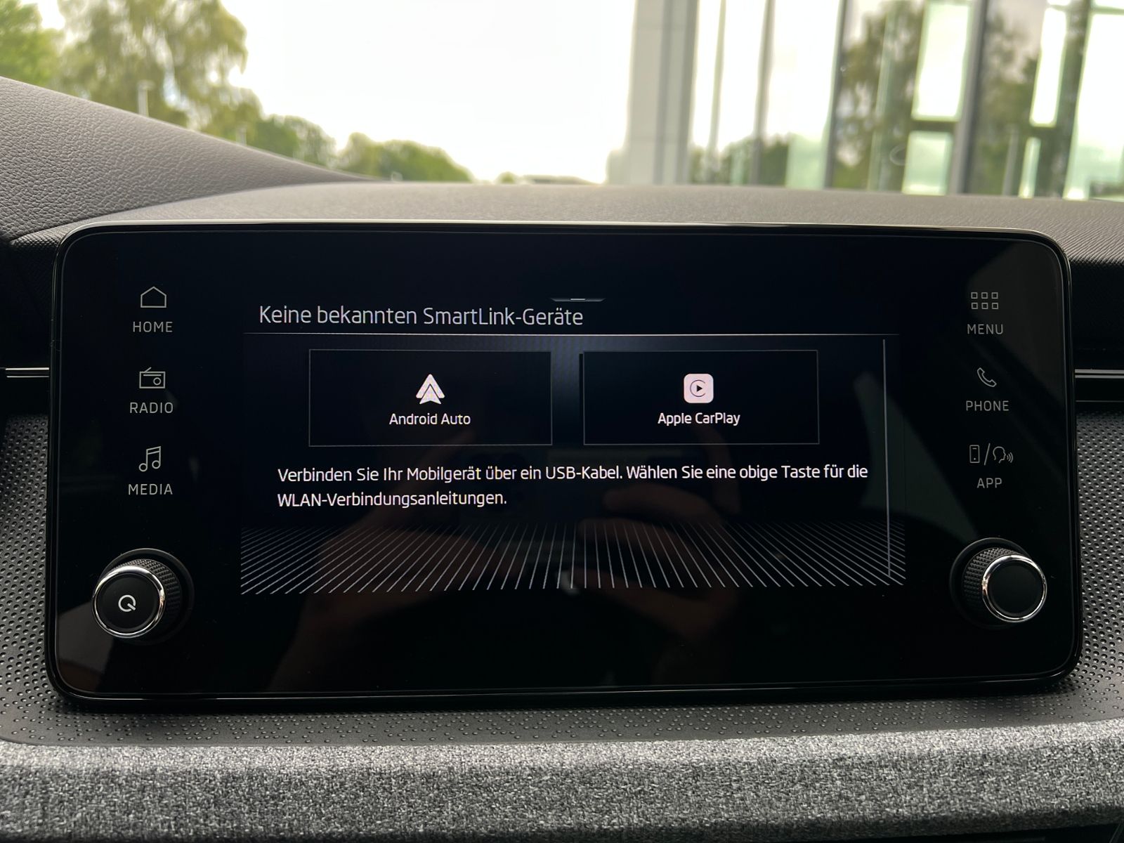 Fahrzeugabbildung SKODA Kamiq Selection 1.0 TSI DSG *ACC, LED, Kamera, S