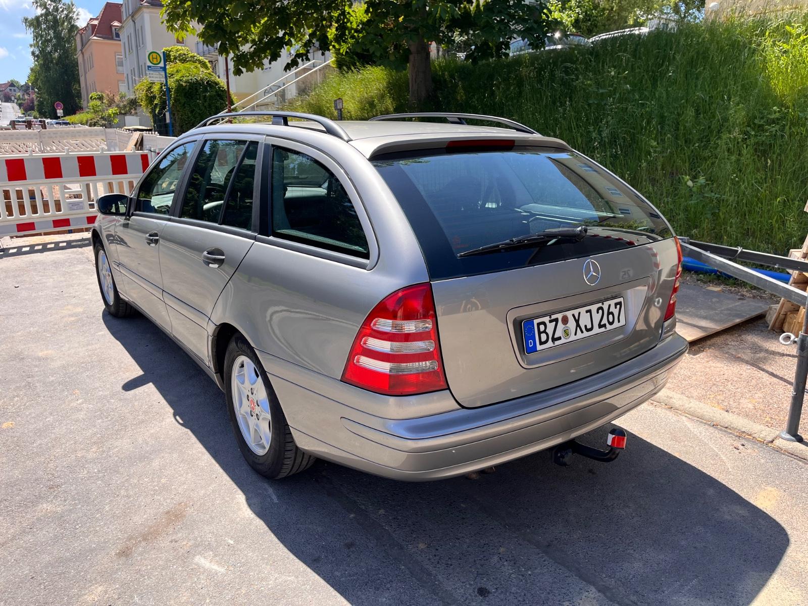Mercedes-Benz C180 2004 — photo 8