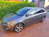 Peugeot 308 SW Allure 130 PureTech STOP & START Allure - Peugeot 308 von privat
