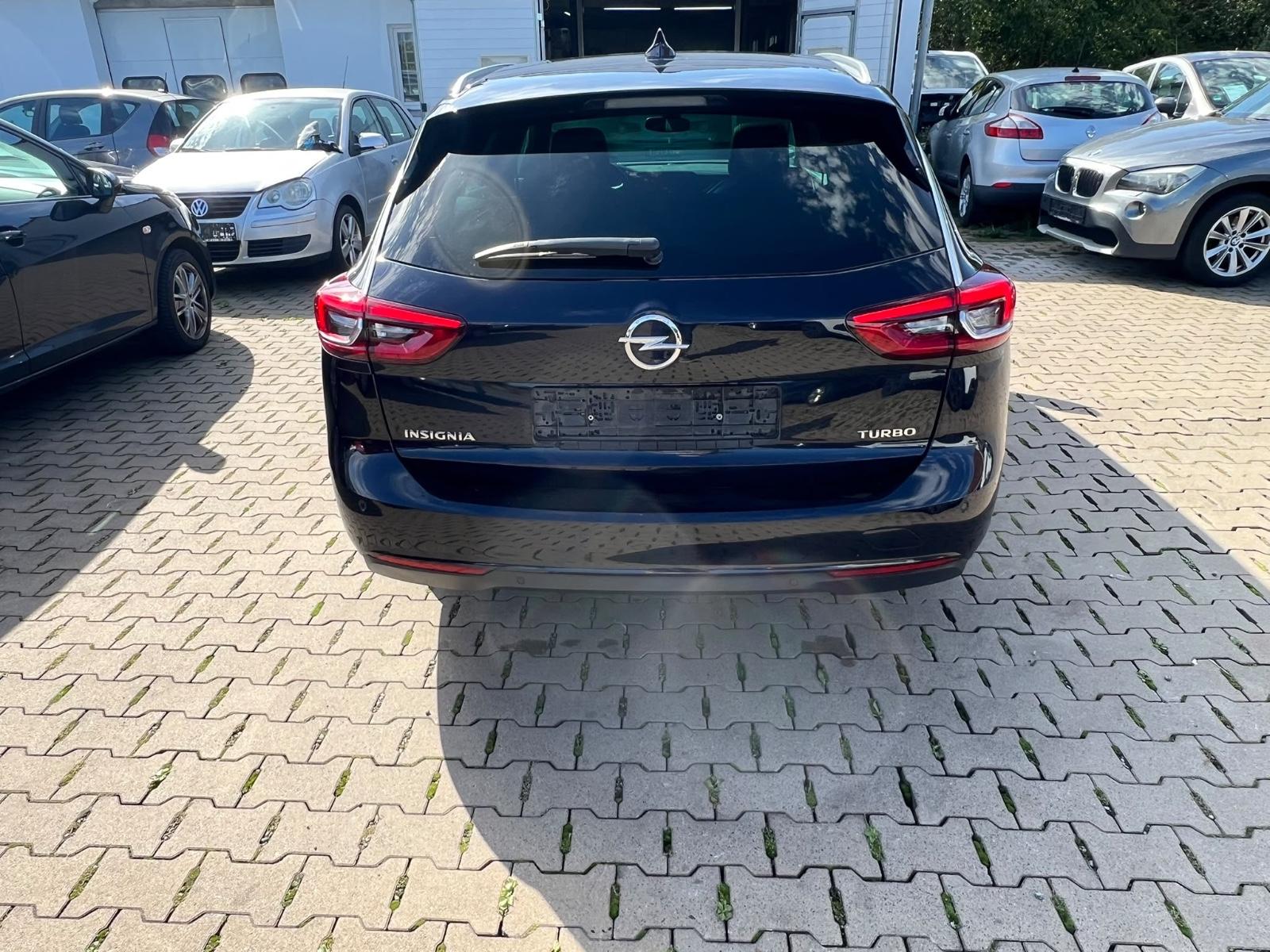 Opel Insignia B ST Scheckheft Navi Klima LED Pano AHK