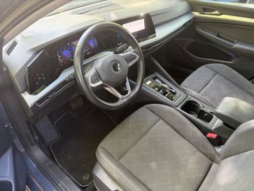 Volkswagen Golf - 6