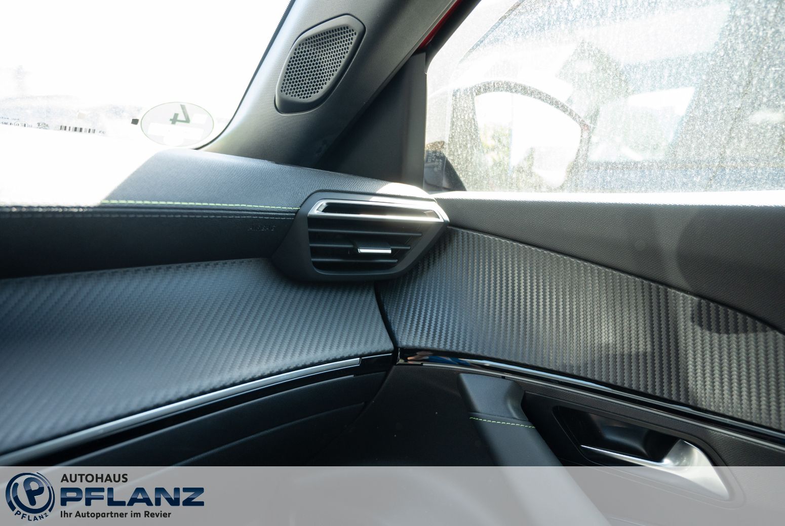 Peugeot 2008 - Bild 9