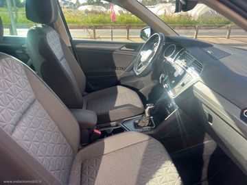 Volkswagen Tiguan - 8