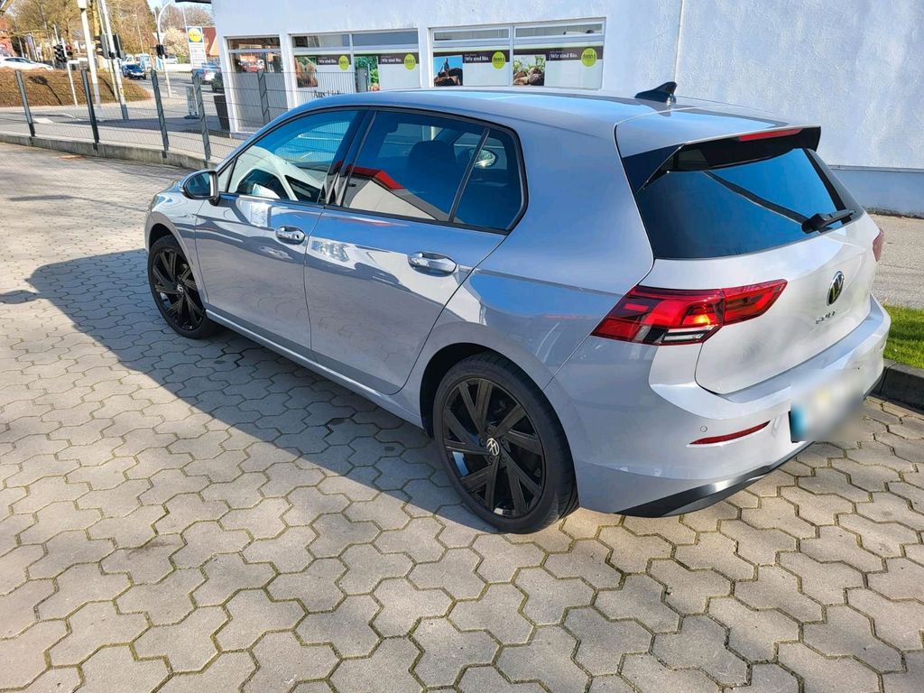 Image of Volkswagen Golf