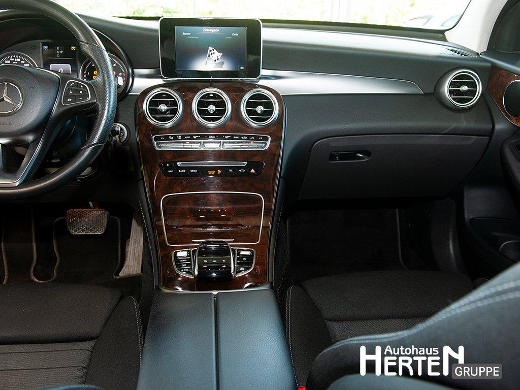 Mercedes-Benz GLC 220 d Exclusive 4Matic+LED+18"+LUFTFERDERUNG