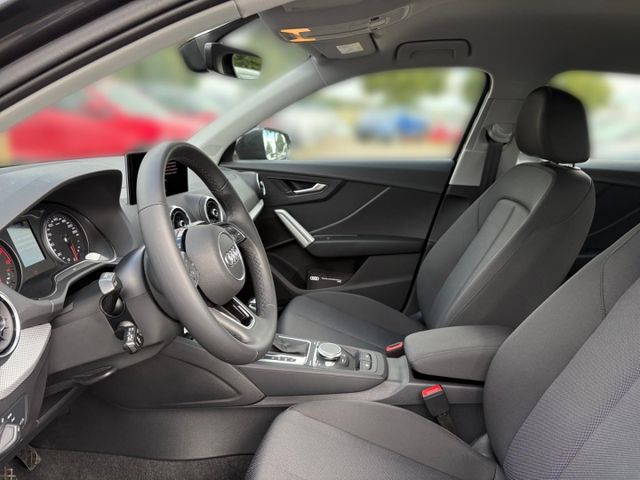 Q2 advanced 35 1.5 TFSI CarPlay Rückfahrkamera