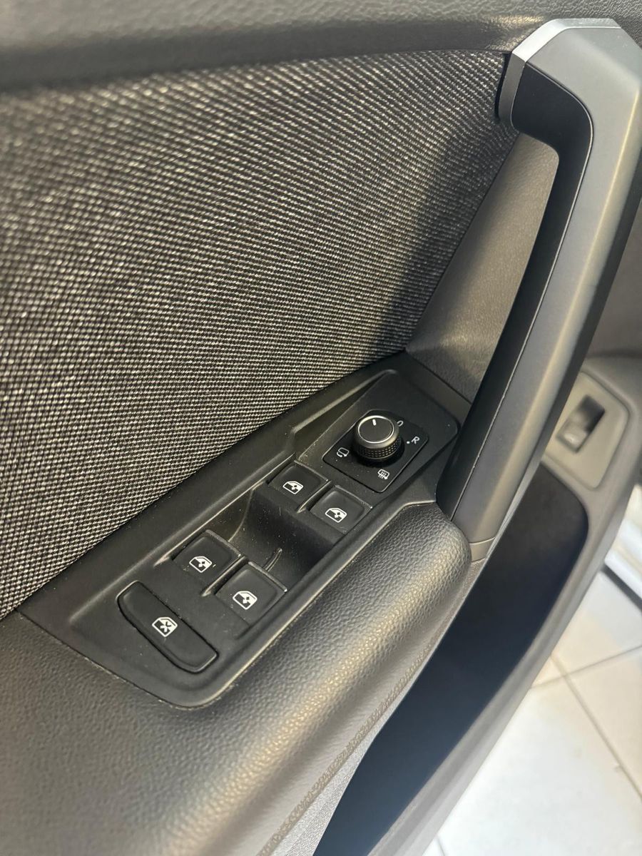 Fahrzeugabbildung SEAT Tarraco Xcellence 4Drive / NAVI/KLIMA/PANORAMA