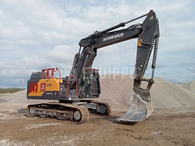 Volvo EC250EL Kettenbagger mit Arden QA53 Schnellkuppl