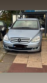 Mercedes-Benz Mercedes B150 Automatik - gebrauchte Mercedes-Benz B 150 aus dem Jahr 2007
