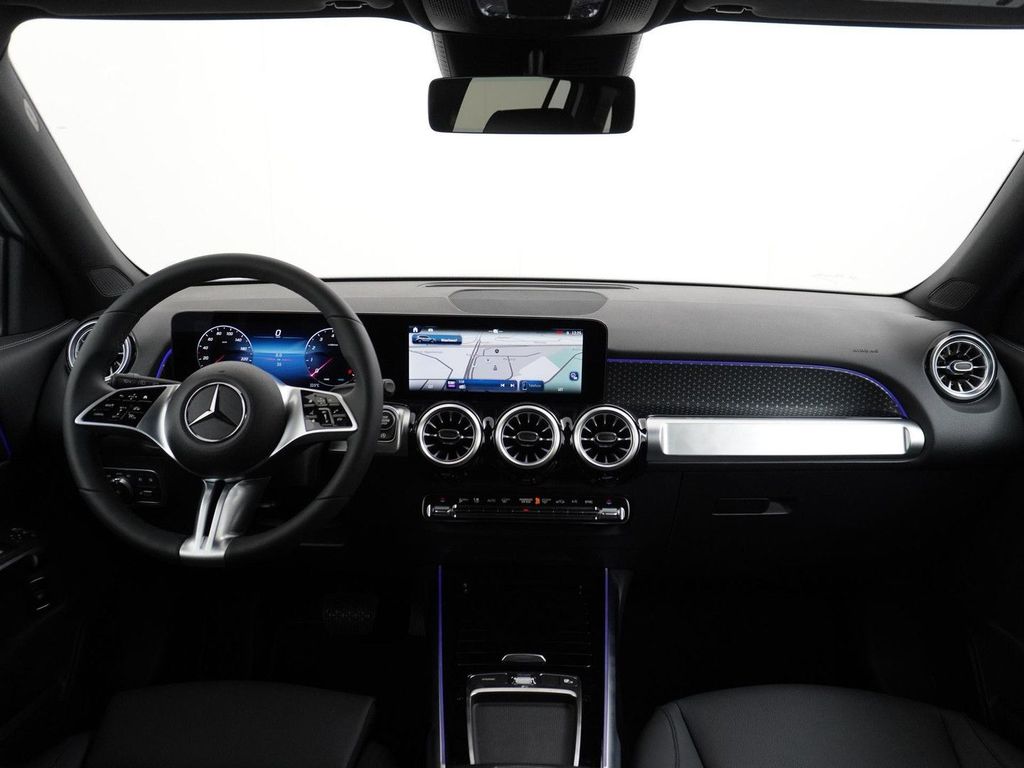Mercedes-Benz GLB 180 Star Edition Luxury Line 7pers. | AHK We
