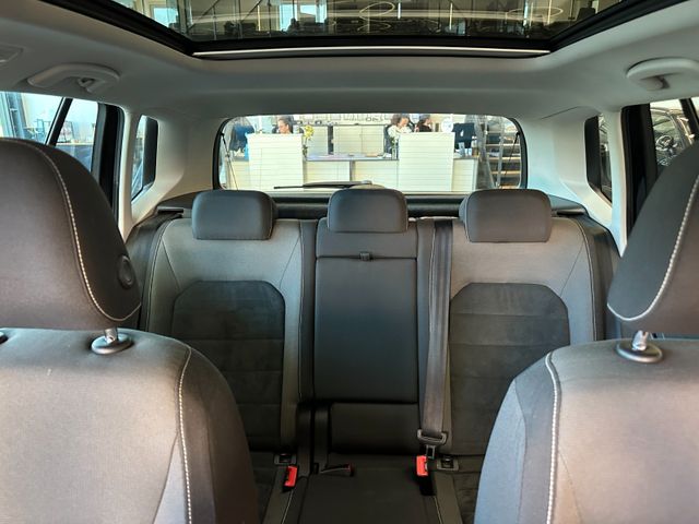 Volkswagen Golf Sportsvan VII *Highline*Pano*R Line*
