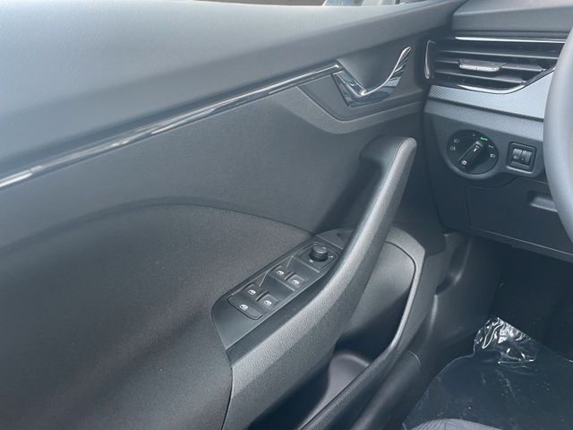 Skoda Kamiq 1.0 TSI DSG Essence *SHZ*KLIMA*DAB*LED